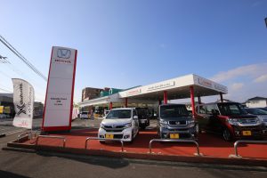 多くの試乗車両が揃うホンダカーズ宮崎・花ヶ島南店。Moduloパーツ装着実績も多く、人気のステップワゴンModulo Xの試乗車両も用意されている