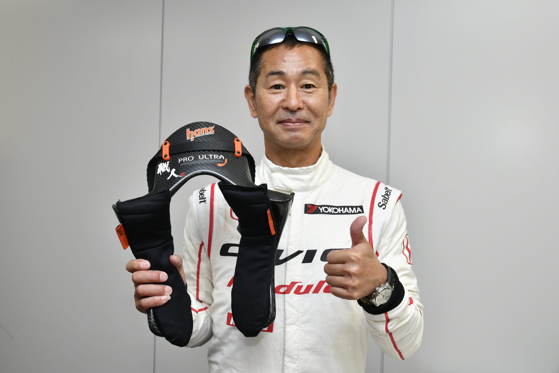 S耐】ドリキンも薦める「走るならHANSを!」 - Honda Style web