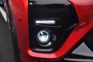 【Modulo X 10周年】走りも楽しめるミニバン、フリードModulo Xの比較試乗で見えてきた「実効空力」の進化とは - Honda ...